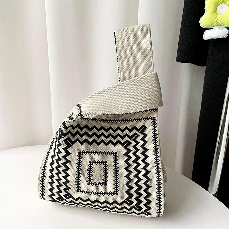 Special-interest Design High-grade Fashion All-match Knitted Shoulder Bag