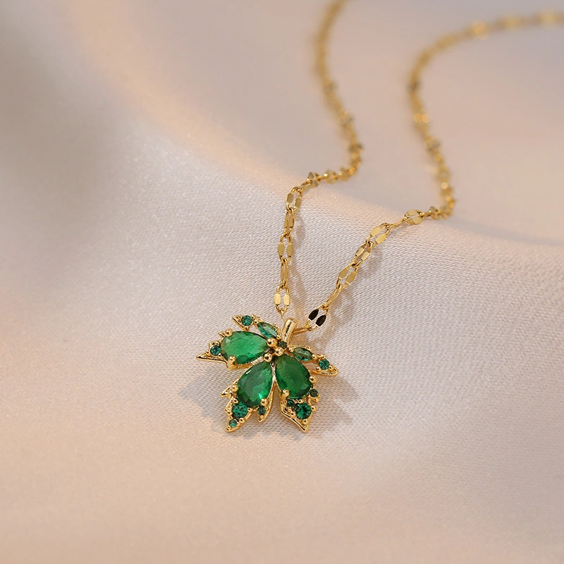 Zircon Maple Leaf Fashion Simple Temperament Non-fading Inlaid Purple Maple Leaf Necklace