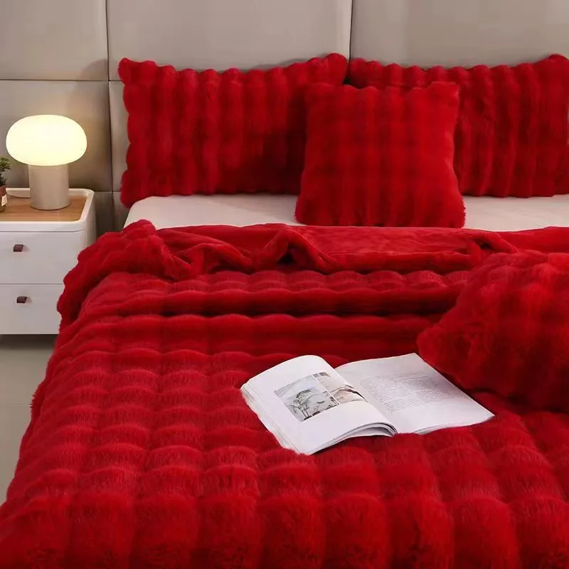 Polyester Carpet Rabbit Bubble Velvet Thickened Nap Blanket Quilt