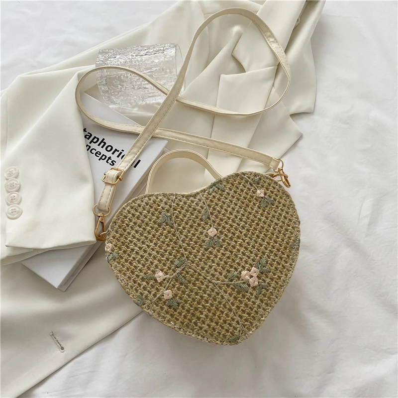 Crossbody Straw Girls One Shoulder Heart Small Round Bag