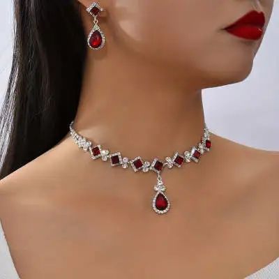 Fashion Jewelry Simple Vintage Jewelry Women's Accessories Necklace And Earrings Suite