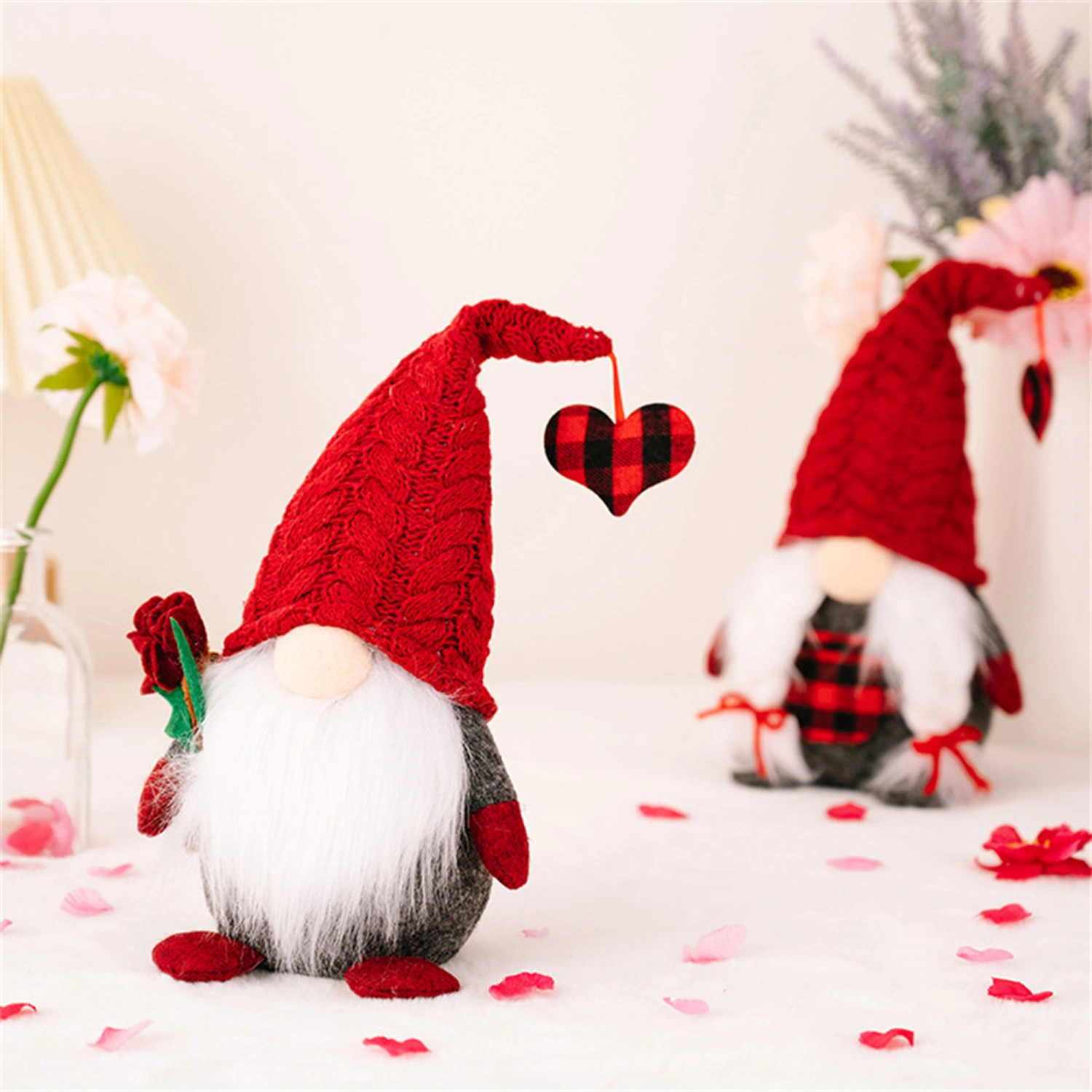 Valentines Day Doll, Portable Faceless Doll Stuffed Gnome Home Decor