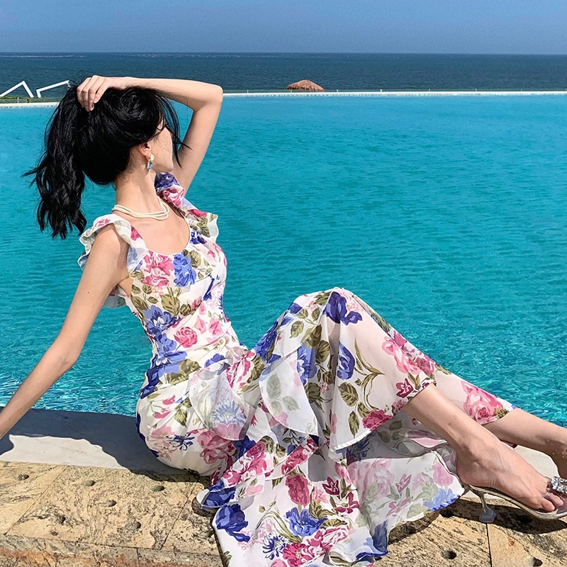 French Style Gentle Floral Strap Dress
