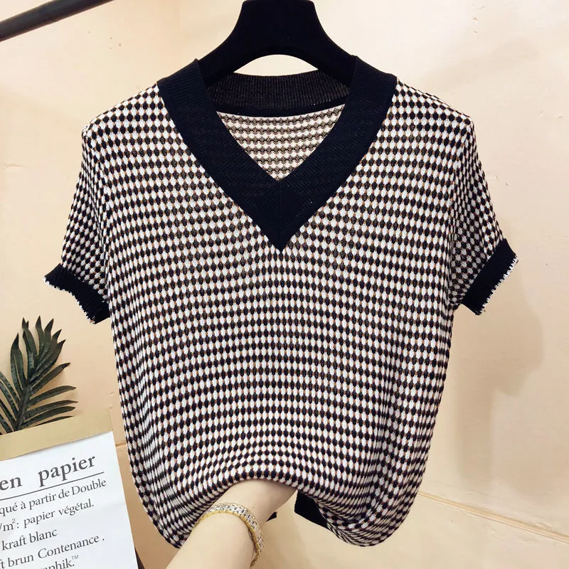 Summer Ice Silk Short-sleeved T-shirt Women's Sweater Fine Plaid V-neck Bottoming Shirt Top