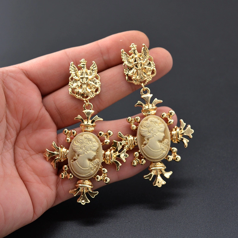 Vintage Baroque Court Earrings For Women