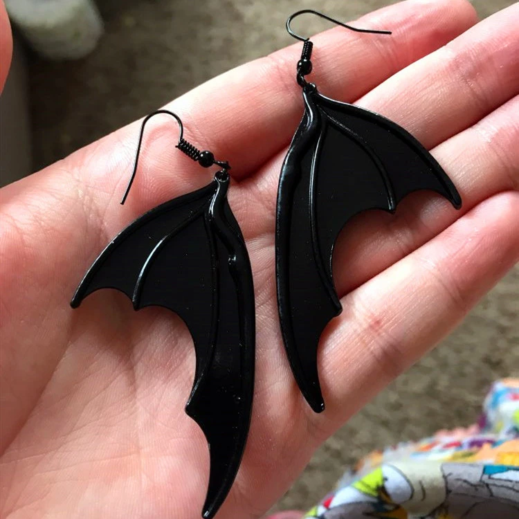 Vintage Vampire Bat Wings Shaped Earrings