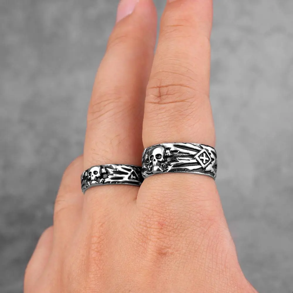 Punk Engraved Skull Statement Ring