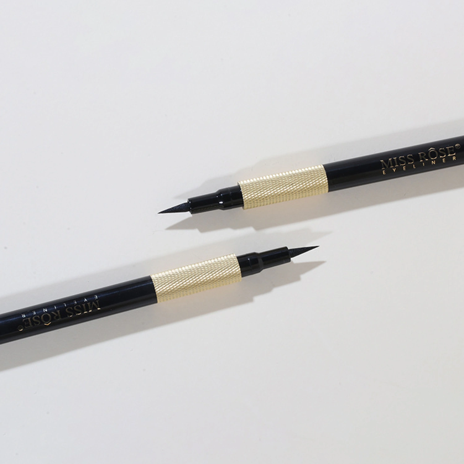 Liquid Eyeliner, Quick Drying Precision Liquid Eyeliners Waterproof