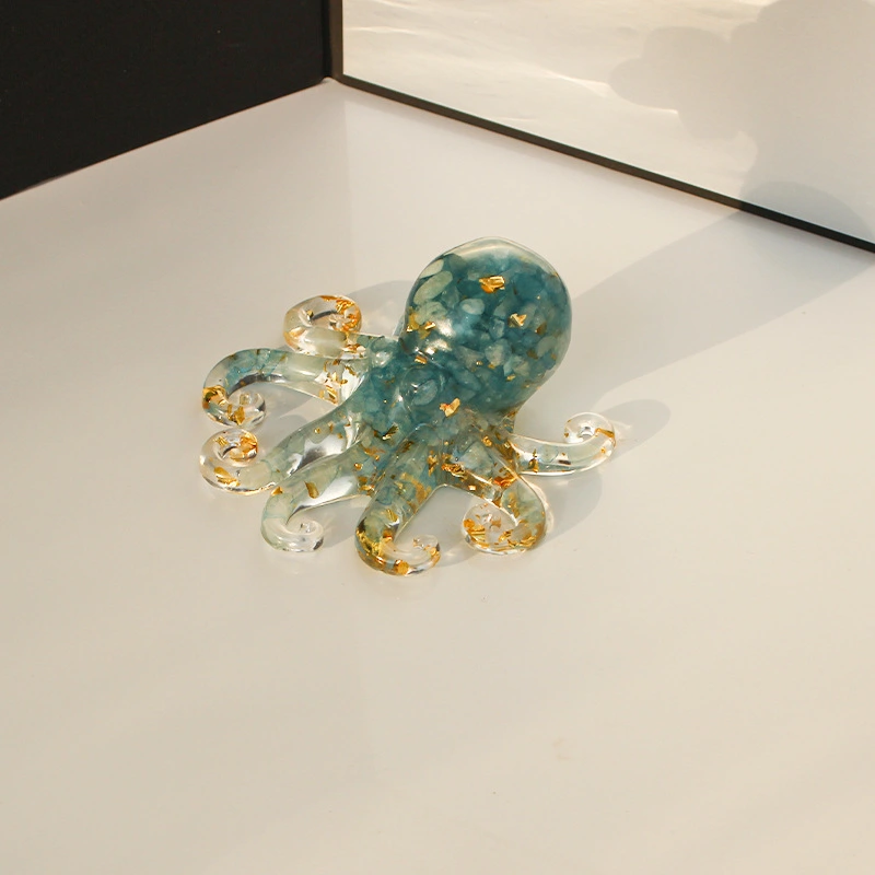Natural Crystal Gravel Epoxy Ornaments