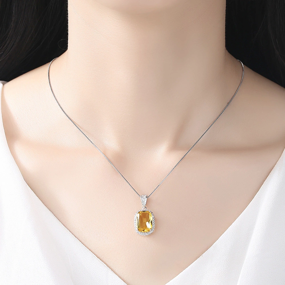 Zircon Pendant Necklace Ladies Clavicle Chain Necklace