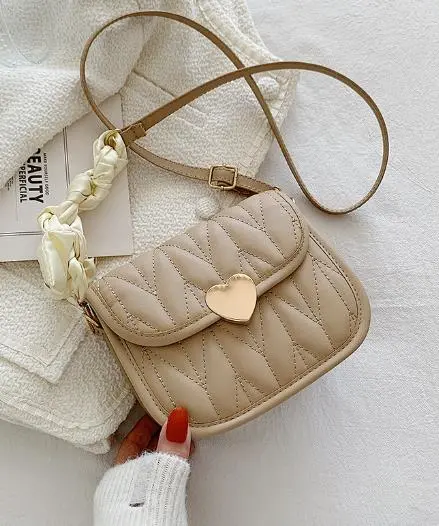 Women Quilted Crossbody Bag Trendy Shoulder Bag Handbag with Ribbon 