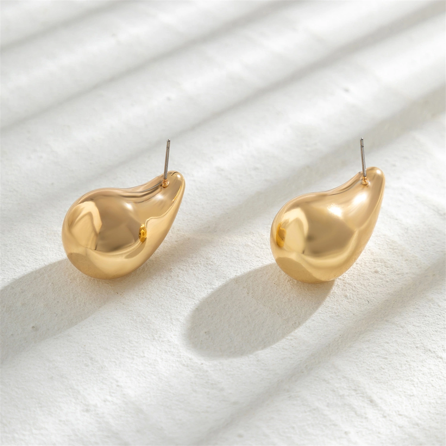 Water Drop Pendant Necklaces for Women Teardrop Necklaces Jewelry