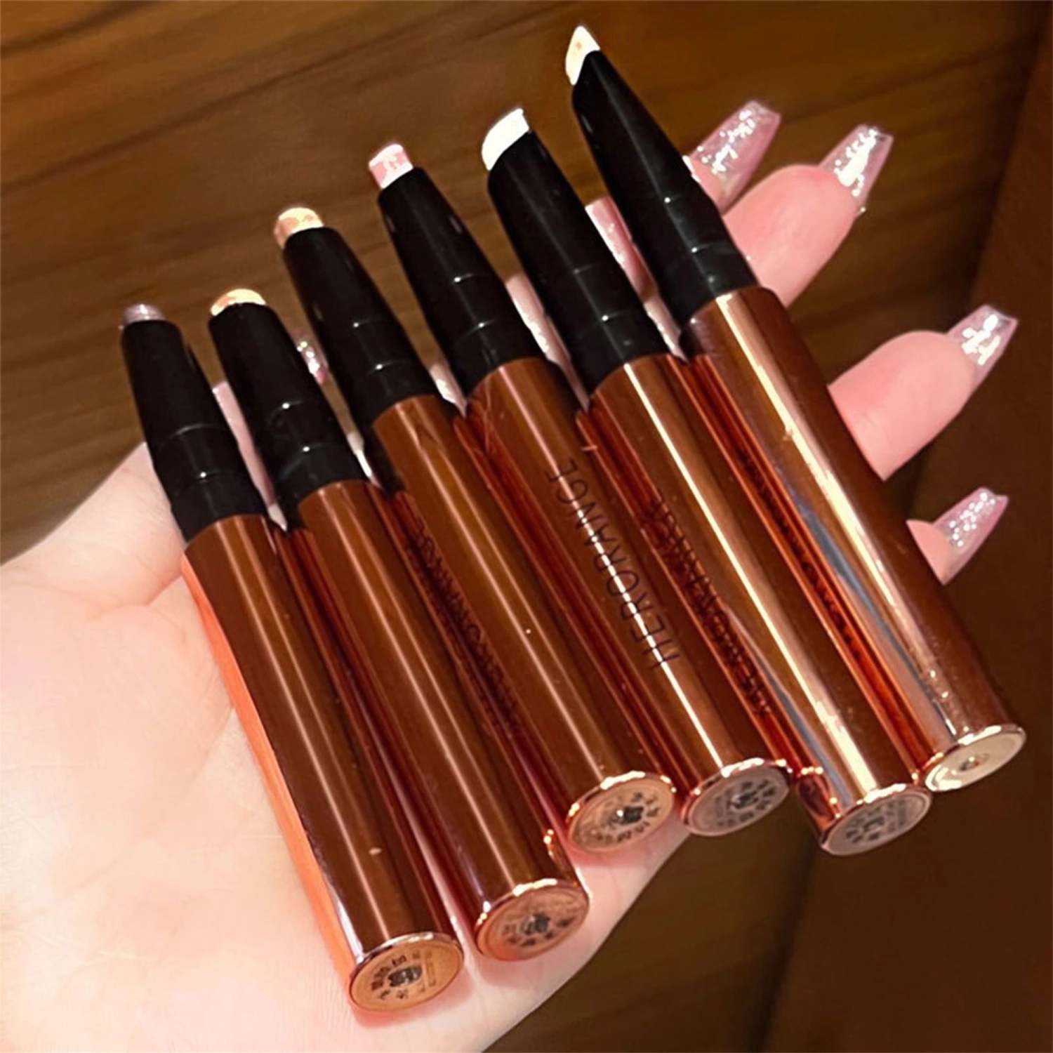 Shimmer Eyeshadow Stick Waterproof Eye Shadow Pencils Highlighter