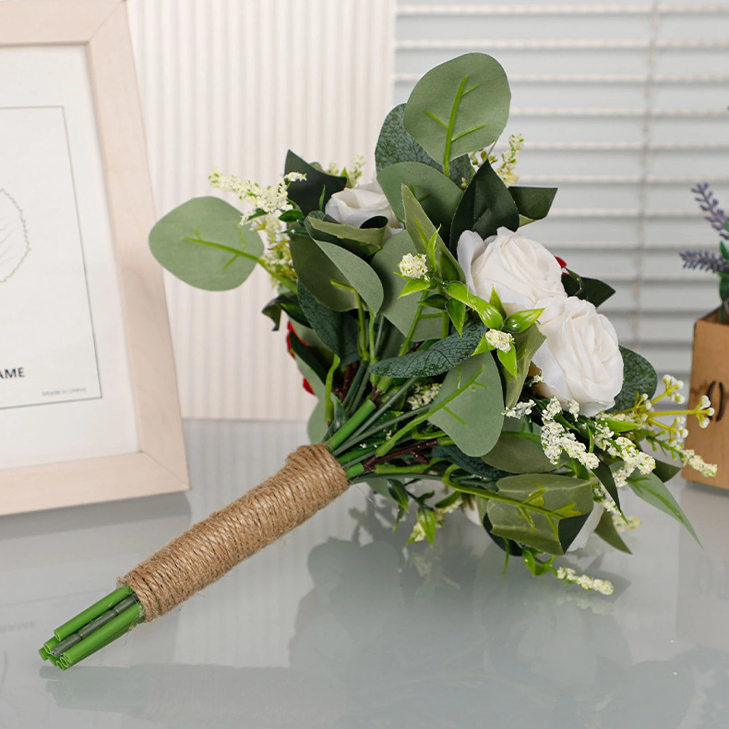 Bridal Holding Wedding Bouquet Real-Looking Wedding Throw Bouquet