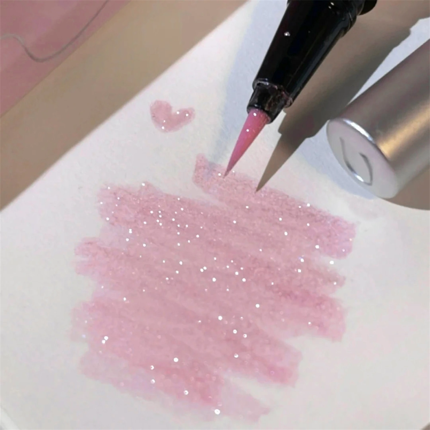 Under Eye Highlighter, 2-in-1 Liquid Eyeliner Glitter Lying Silkworm