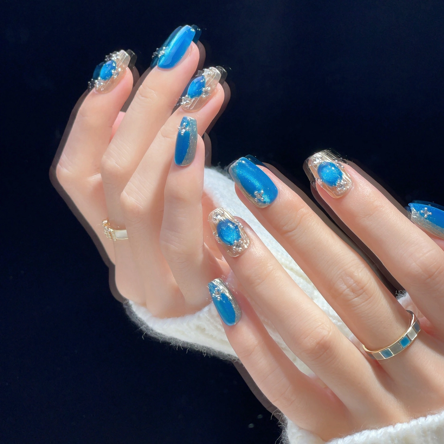 10pcs Cat Eye Nails, Elegant DIY Blue Crystal False Nail Tips
