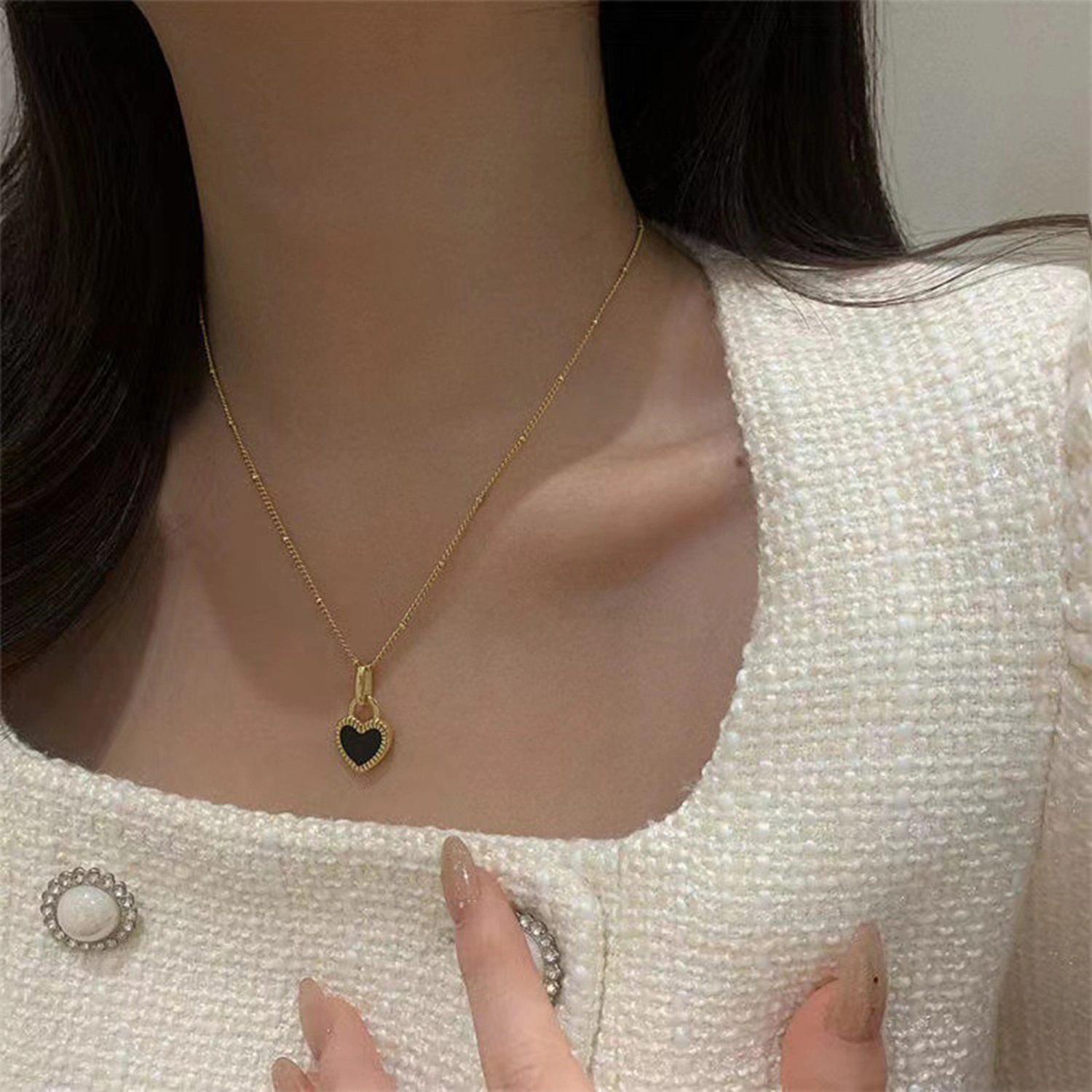 Minimalist Heart Necklace Tiny Heart Pendant Necklace Jewelry