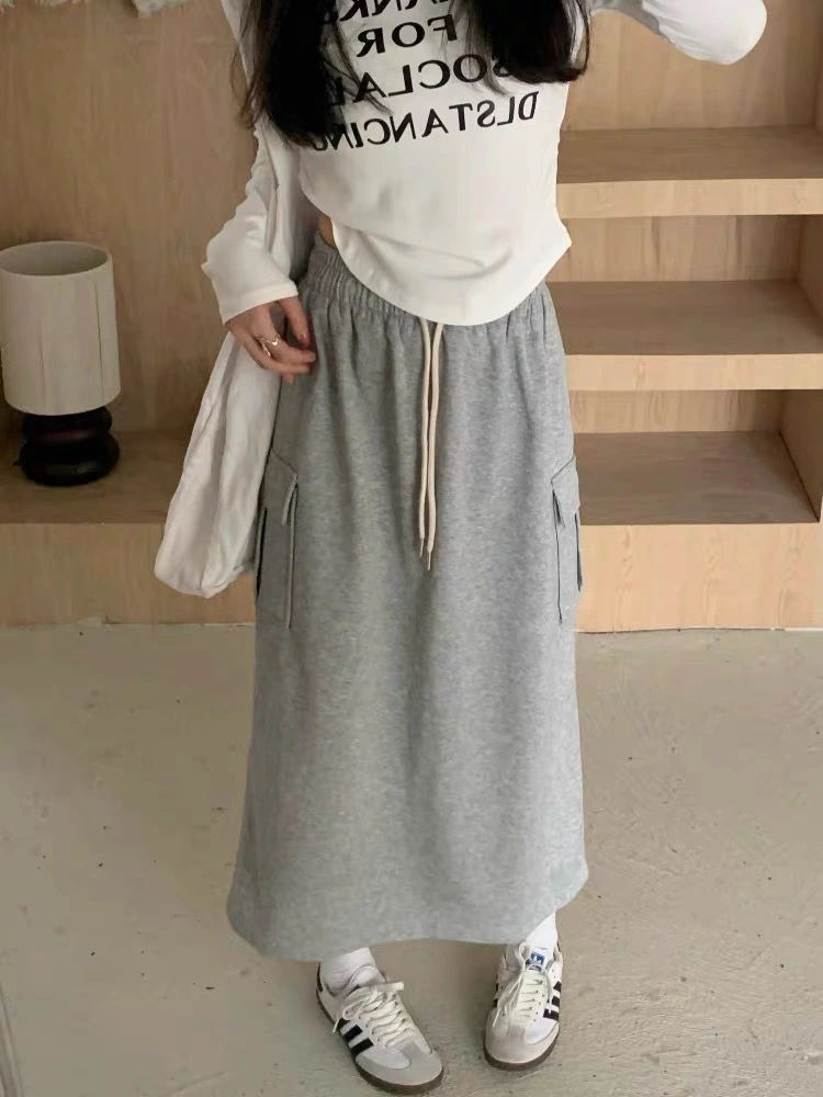 Women Drawstring Cargo Skirt Back Slit Long Skirt with 2 Flap Pockets