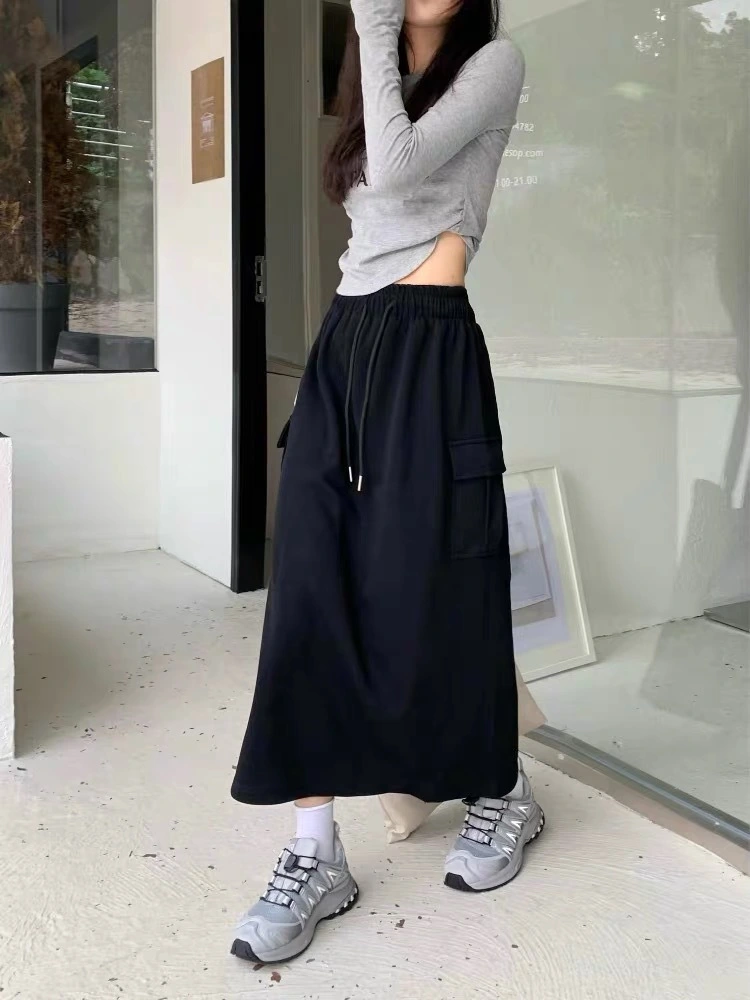 Women Drawstring Cargo Skirt Back Slit Long Skirt with 2 Flap Pockets