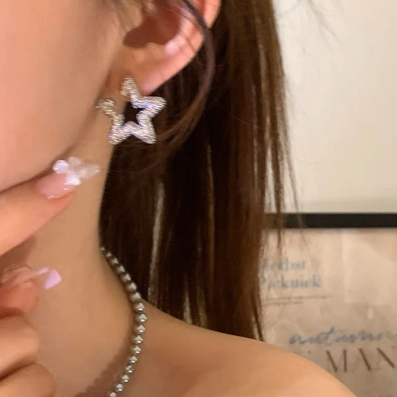 2 Pcs Sliver Star Earrings, Cute Star Rhinestone Sparkle Earrings