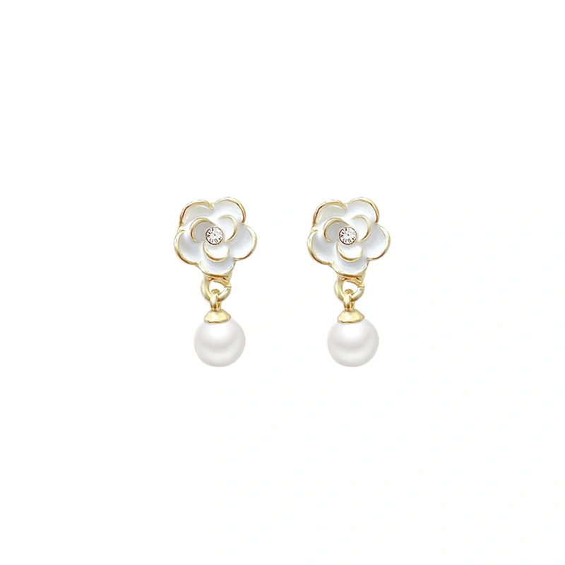 Women Ear Studs, Exquisite Elegant Flower Pearl Clip-on Earrings