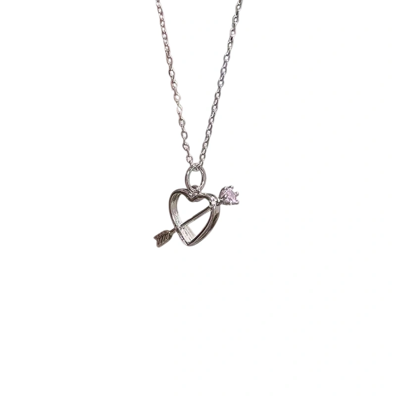 Women Love Necklace Fashion Heart with Arrow Pendant Charm Necklace