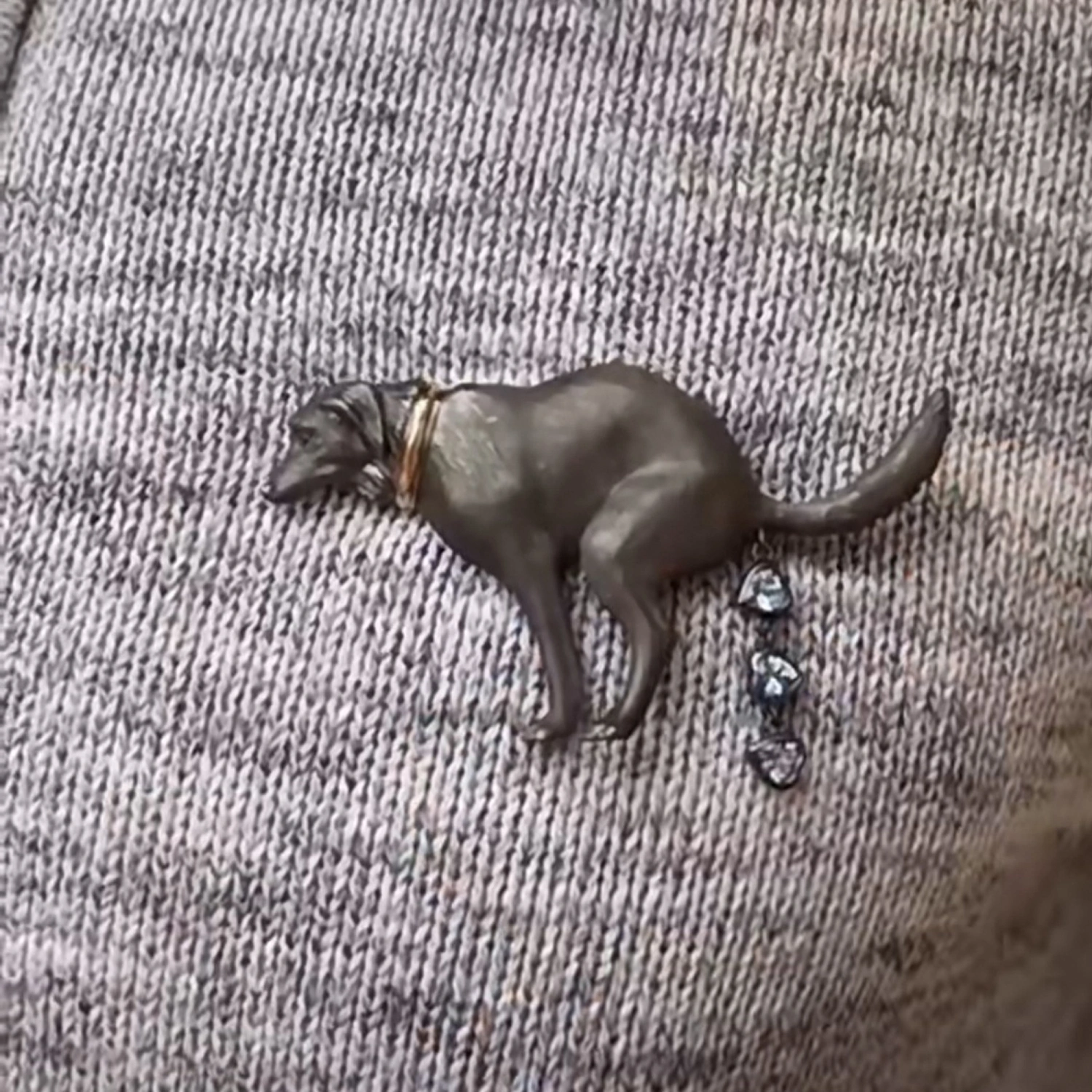 Dog Pins Novelty Popping Bow Brooch Pins Pet Jewelry Party Gifts
