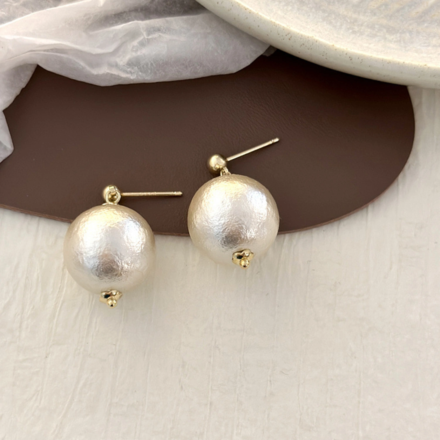 Women Ear Studs, Exquisite Elegant Pearl Clip-on Earrings Jewelry