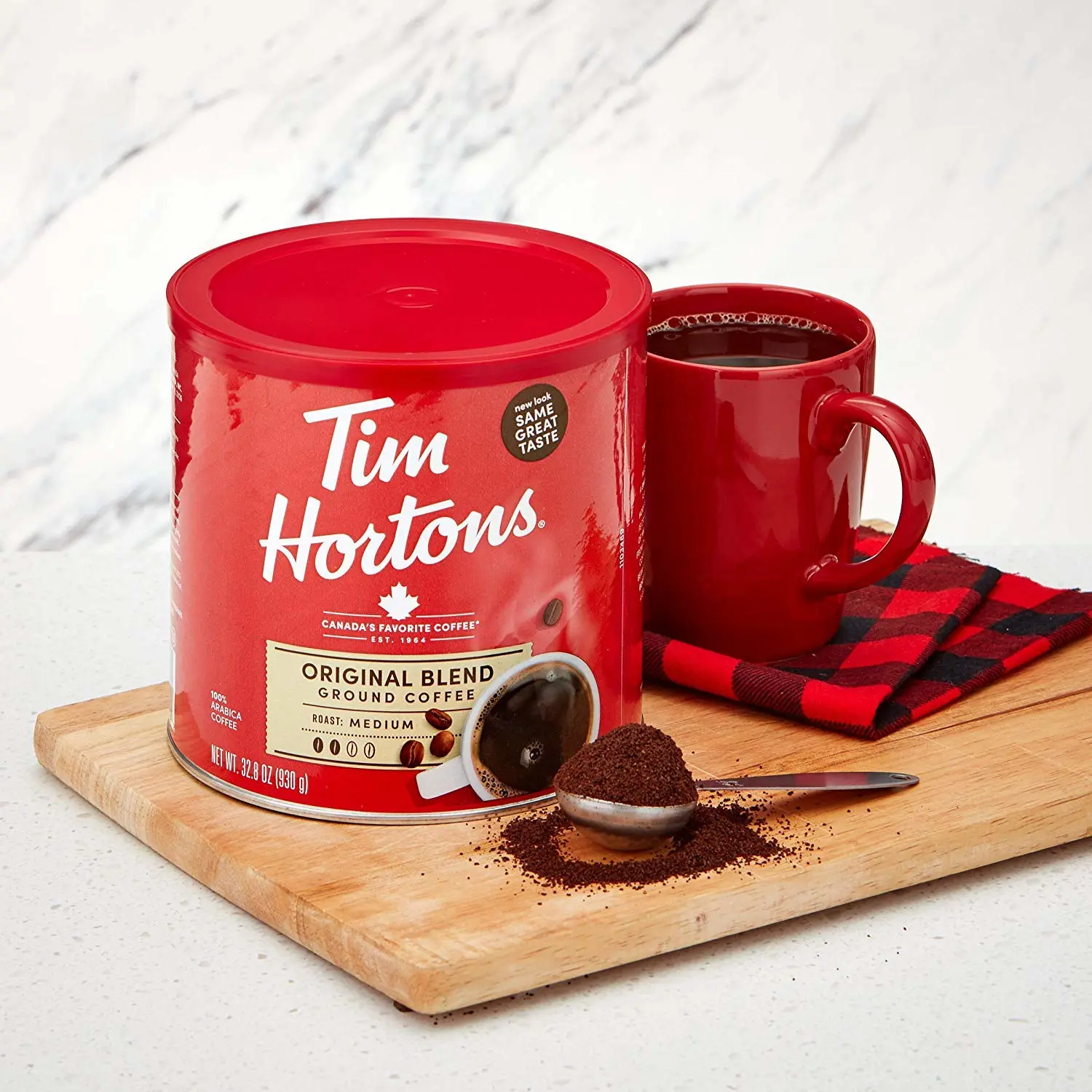 Tim Hortons,medium roast Ground Coffee Melange Original Blend 930g Direct from Canada,Red