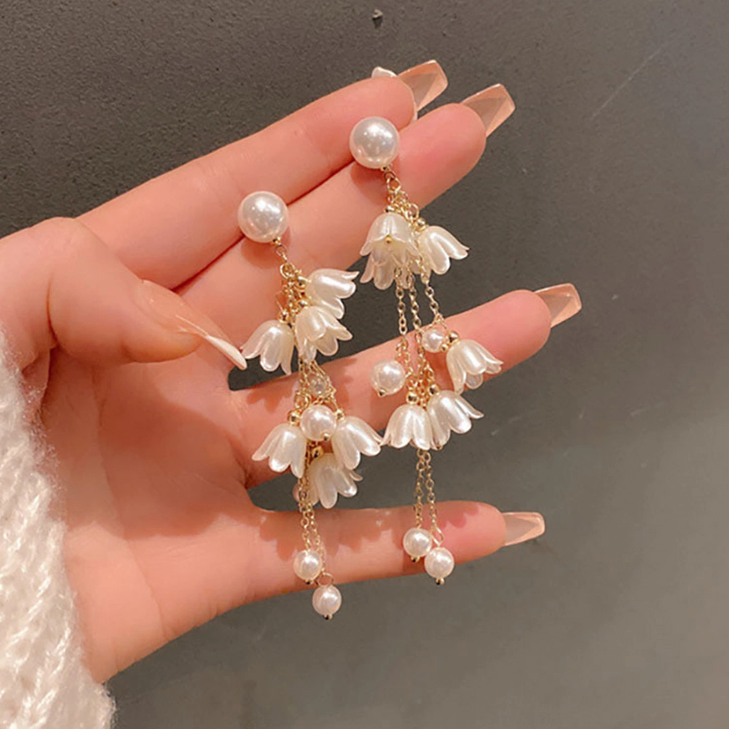 Dangle Earrings for Women Floral Pearl Long Tassel Pendant Earrings