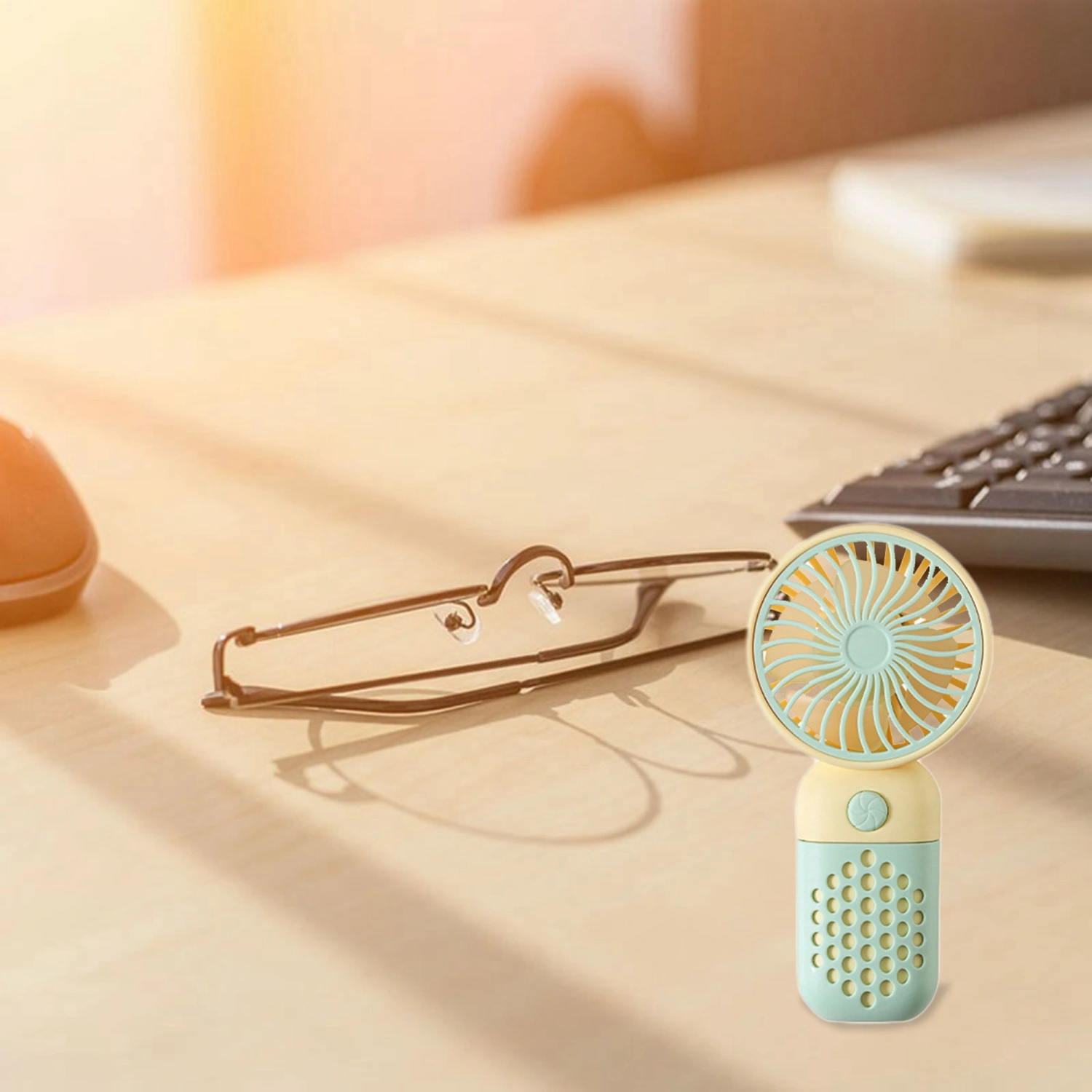 Handheld Mini Fan Rechargeable Quiet Mini Fan USB Portable Travel Fan 