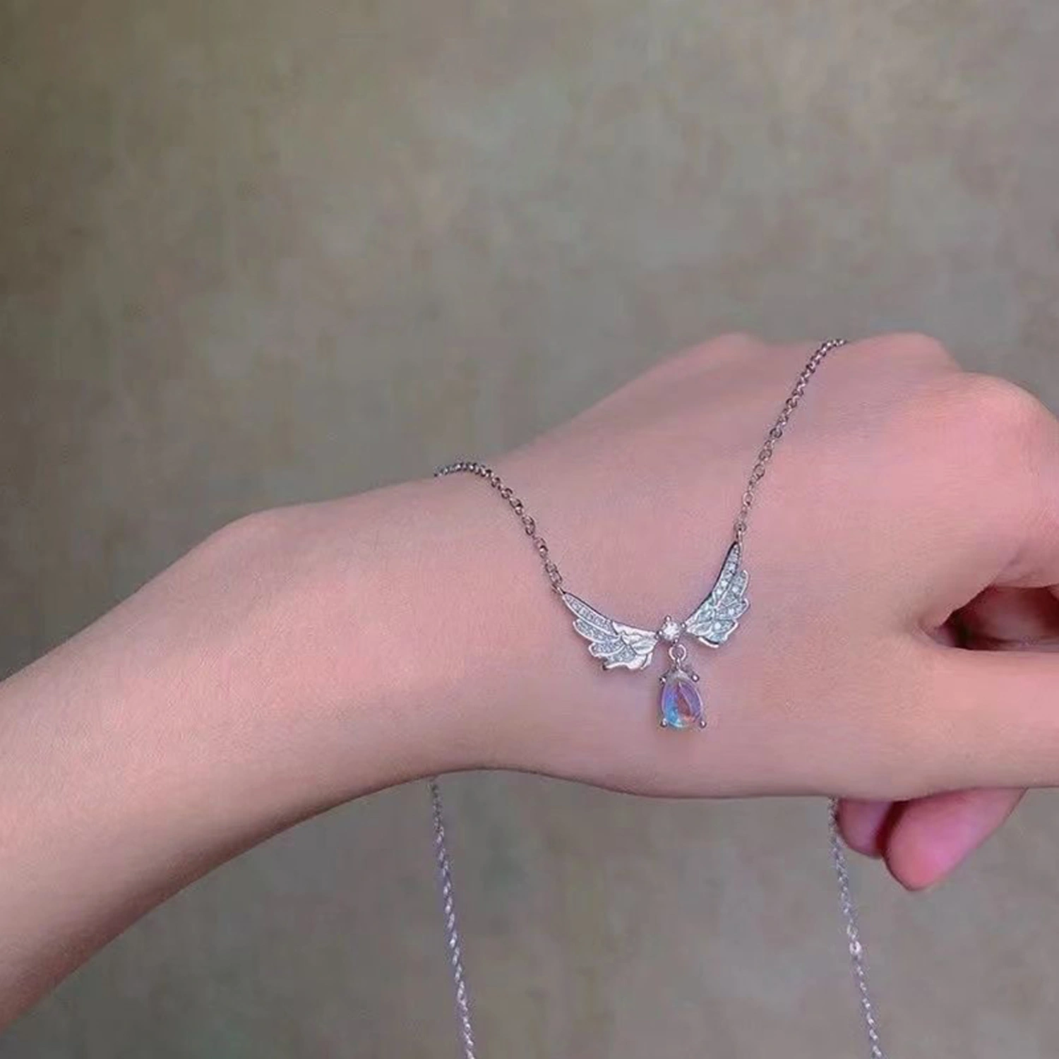 Angel Wings Pendant Necklaces Moonlight Stone Sweet Chain Necklace
