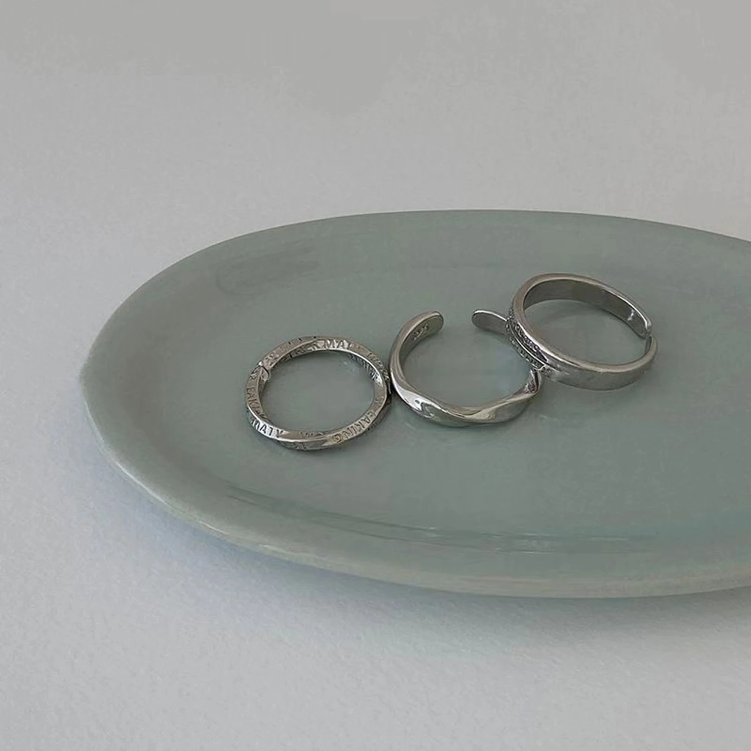 Opening Adjustable Mobius Ring, Stylish Personality Letter Ring