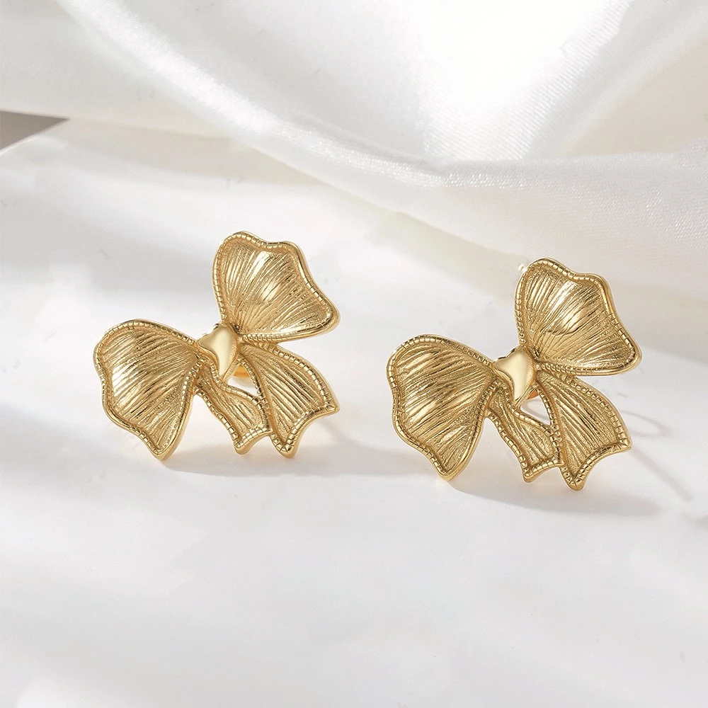 Titanium Steel Bow Earrings Fashion Women's Gold Casting Earrings