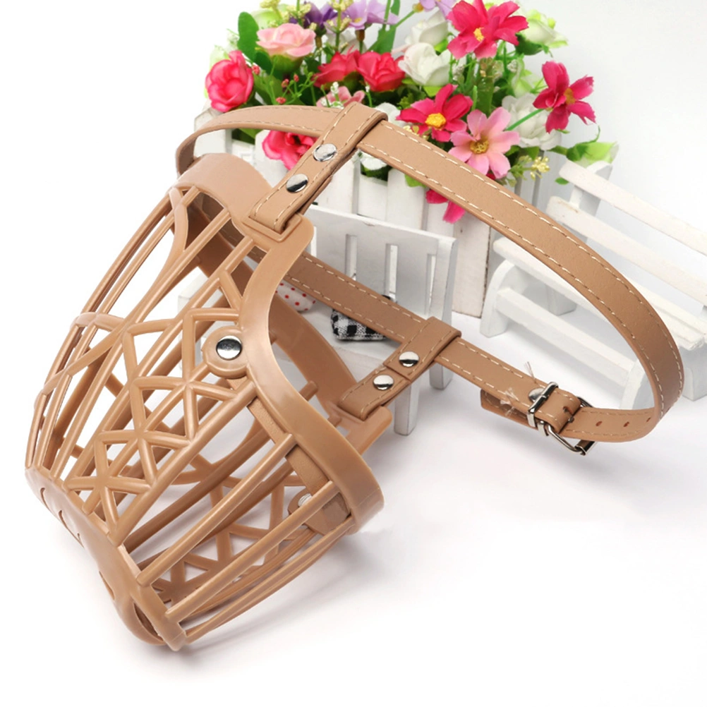 Pet Dog Puppy Plastic Basket Type Adjustable Training Muzzle  Anti-biting Dog Muzzle for Biting and Barking Control Size S