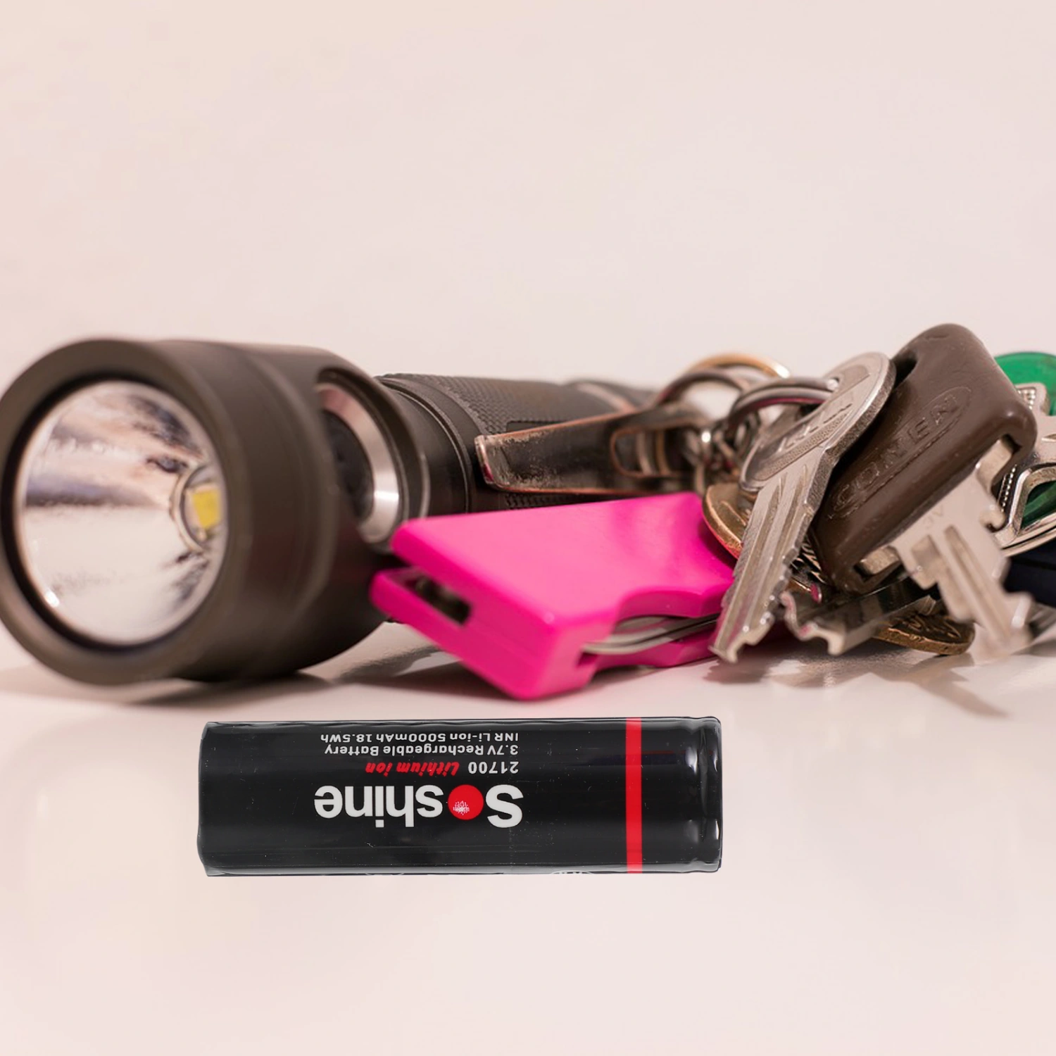3.7V 5000mAh Rechargeable Li-ion Battery High Performance Charge and Discharge for Flashlights Torch and Other High Power Electronics