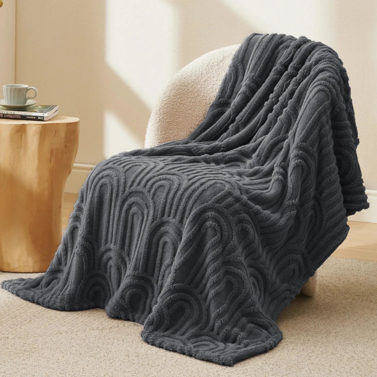 Bedsure Grey Throw Blanket for Women - Super Soft & Cozy, Fleece Blankets for Girls, Ideal for Couch & Bed, 50x60 Inches