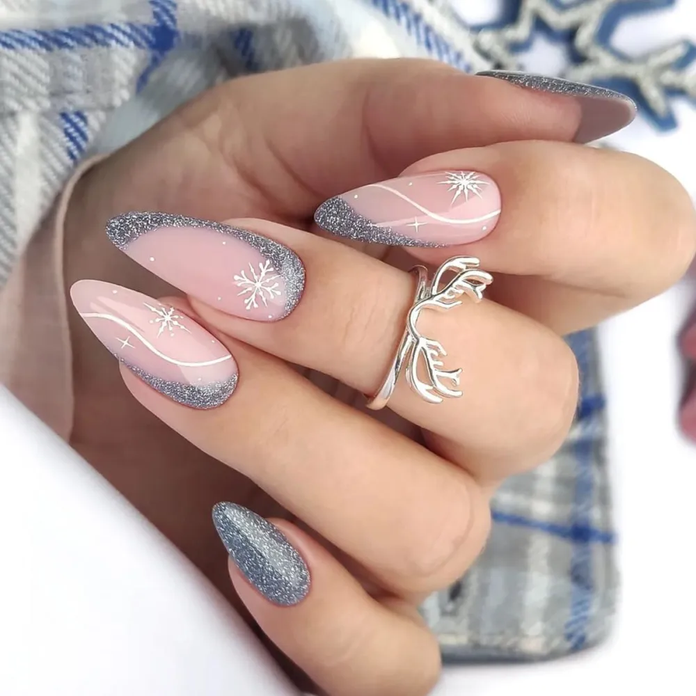 24 Pcs Christmas Press on Nails Short Stiletto Almond - YEFIUO Winter Fake Nails Press ons Snowflake Silver Glitter Nail Tip with Xmas Design Full Cover False Nails Glue on Nail Acrylic Nail Art Kit