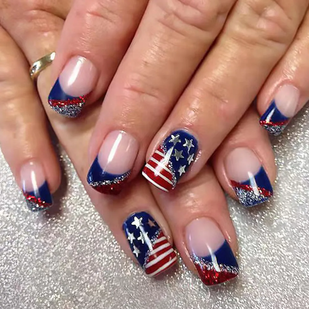 Independence Day Press on Nails Medium French Tips Fake Nails with Glitter Star 4th of July Patriotic False Nail Full Cover Design Acrylic Nails for 4th of July Glue on Nails Decoration 24Pcs