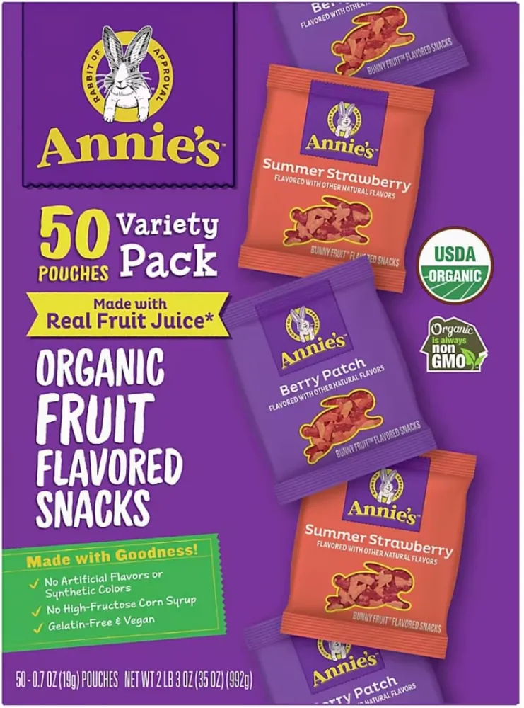 Annie's Fruit Snacks VARIETY 50 PACK SIZE Organic Fruit Flavoured Snacks Berry Patch and Summer Strawberry, Pack of 50 Pouches, No Synthetic Colours, Gelatin Free, Gluten Free, Vegan, Snacks (50 Pack