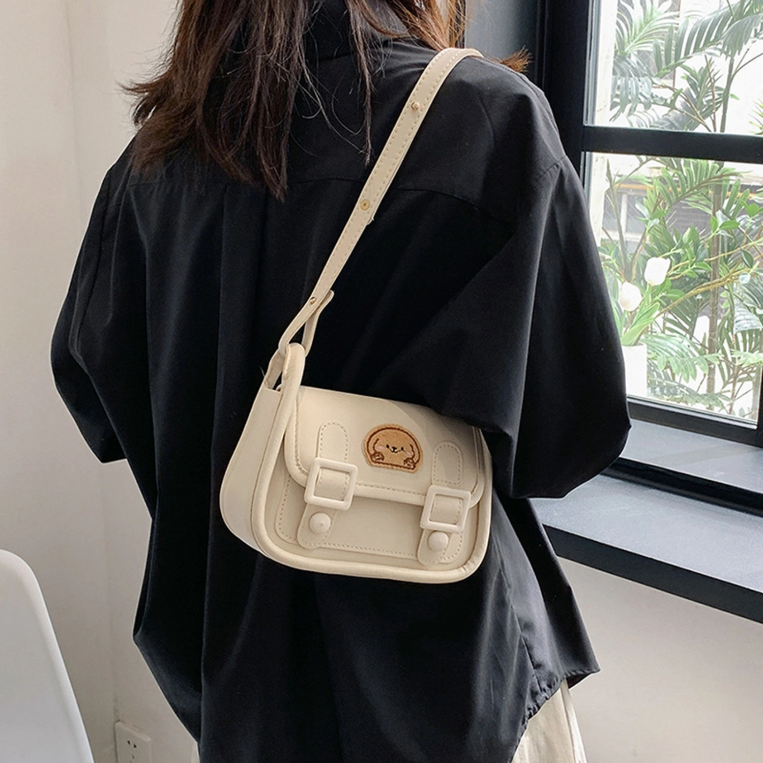 Women Flap Crossbody Purse Cute Cartoon Embroidery Purse Shoulder Bag