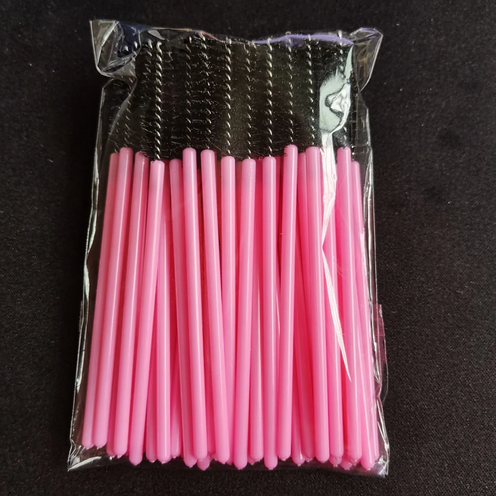 50pcs Eyelash Brush Set Disposable Mini Spiral Flexible Makeup Eyelash Brush for Extension Pink Wand Black Brush Head