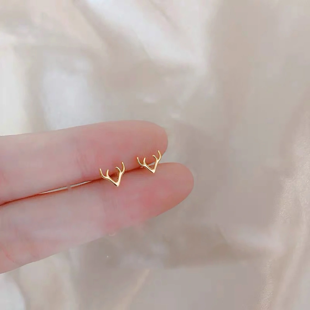 Stud Earrings Small Exquisite Fashionable Summer Simple Ins Style Earrings for Women Antlers Gold