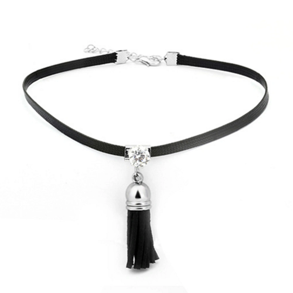 Women New Personality Tassel Pendant Short Alloy Clavicle Necklace Jewelry Gift