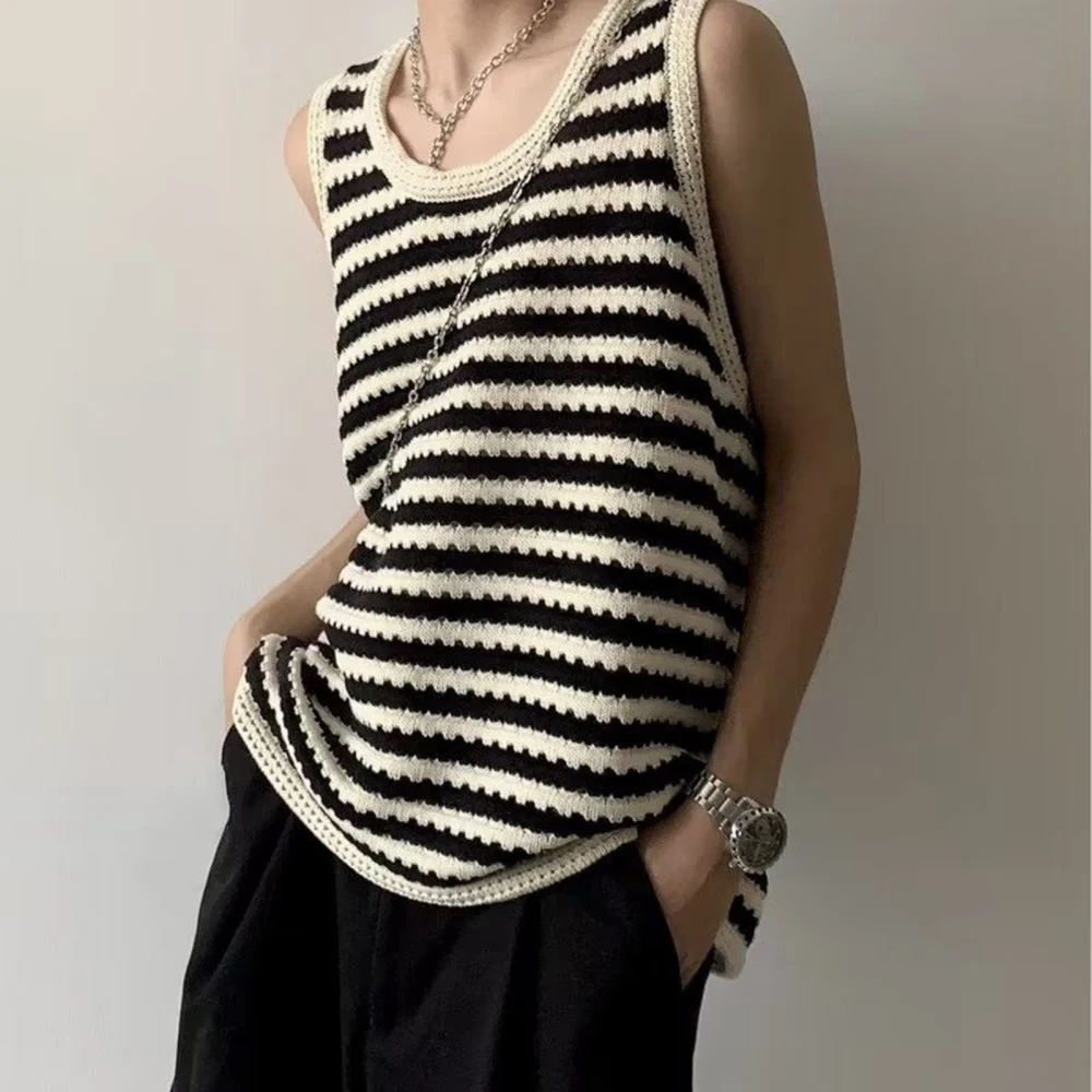 Sleeveless Stripe Tank Round Neck Black White Unisex Slim Fitted Vest for Summer Spring Women Men Black XL