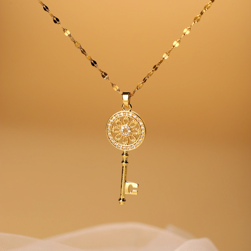 Sunflower Key Necklace For Women, Simple And Fashionable, Luxury And Elegant, Micro Set Zircon Pendant Necklace