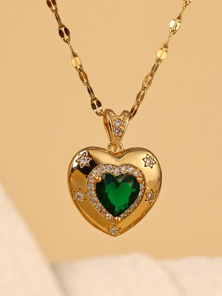 Emerald Love Zircon Small And Luxury New Design Sense Pendant With Elegant Clawbone Necklace