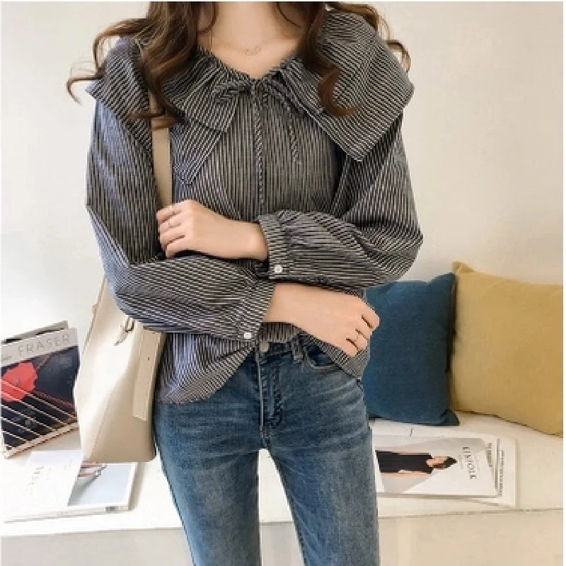Temperament Commute Single-breasted Striped Pullover Lapel Shirt