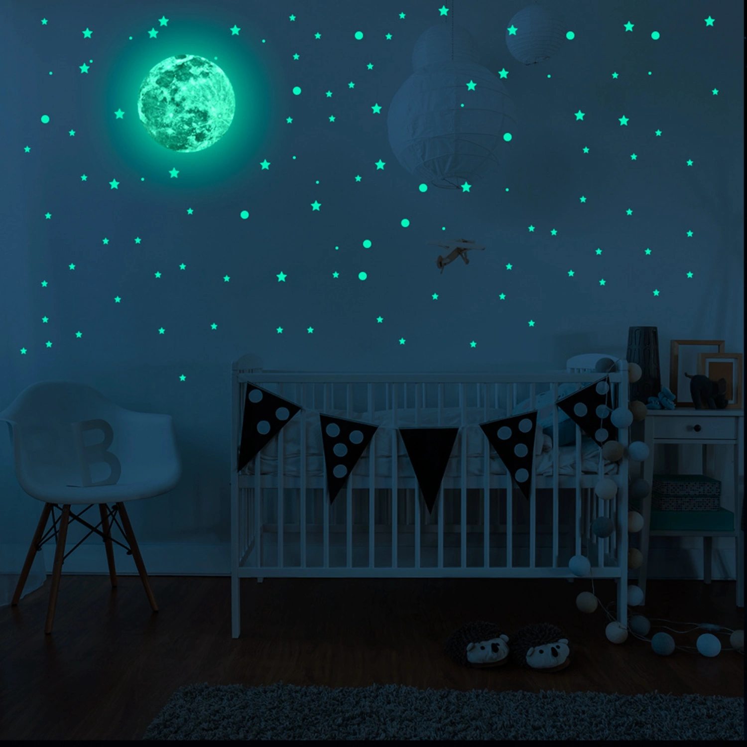 Glow in The Dark Stars Wall Stickers Luminous Moon Stars Decals