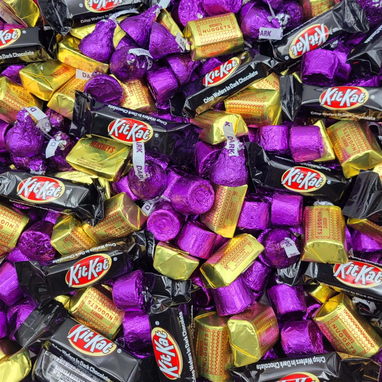 Hershey Dark Chocolate Candy Assortment - 2lb Bulk Candy Variety Pack - Assorted Dark Chocolate Miniatures - Individually Wrapped Dark Chocolate Kisses, Rolo, KitKat, and Nuggets - 2 Pounds of Bulk Dark Chocolate Candy